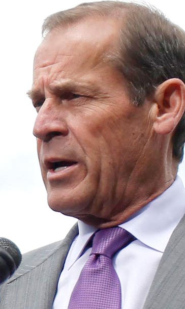 Rockies owner apologizes for prickly emails sent to fans